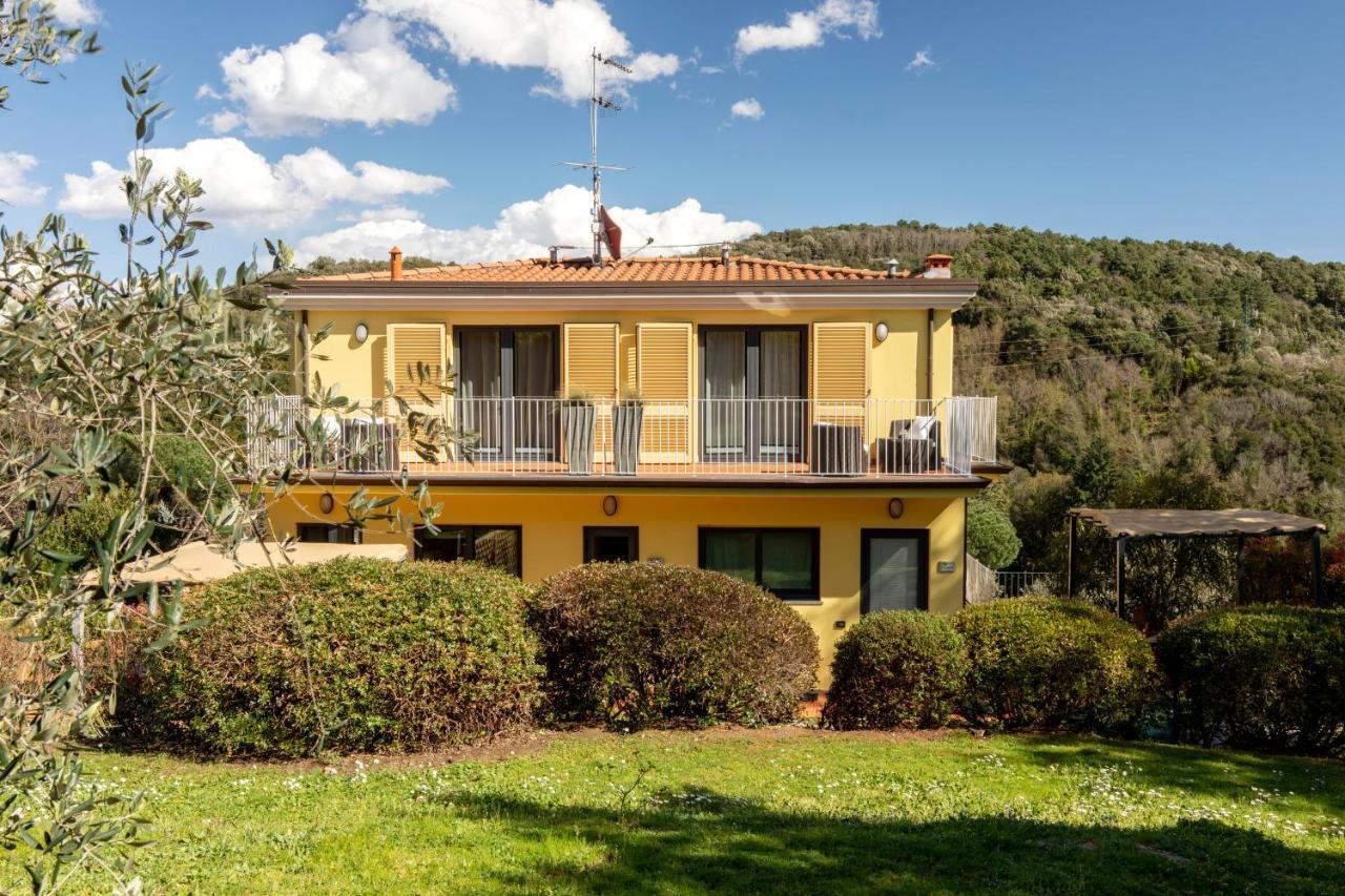 Holiday Prato Verde Chiatri Dış mekan fotoğraf