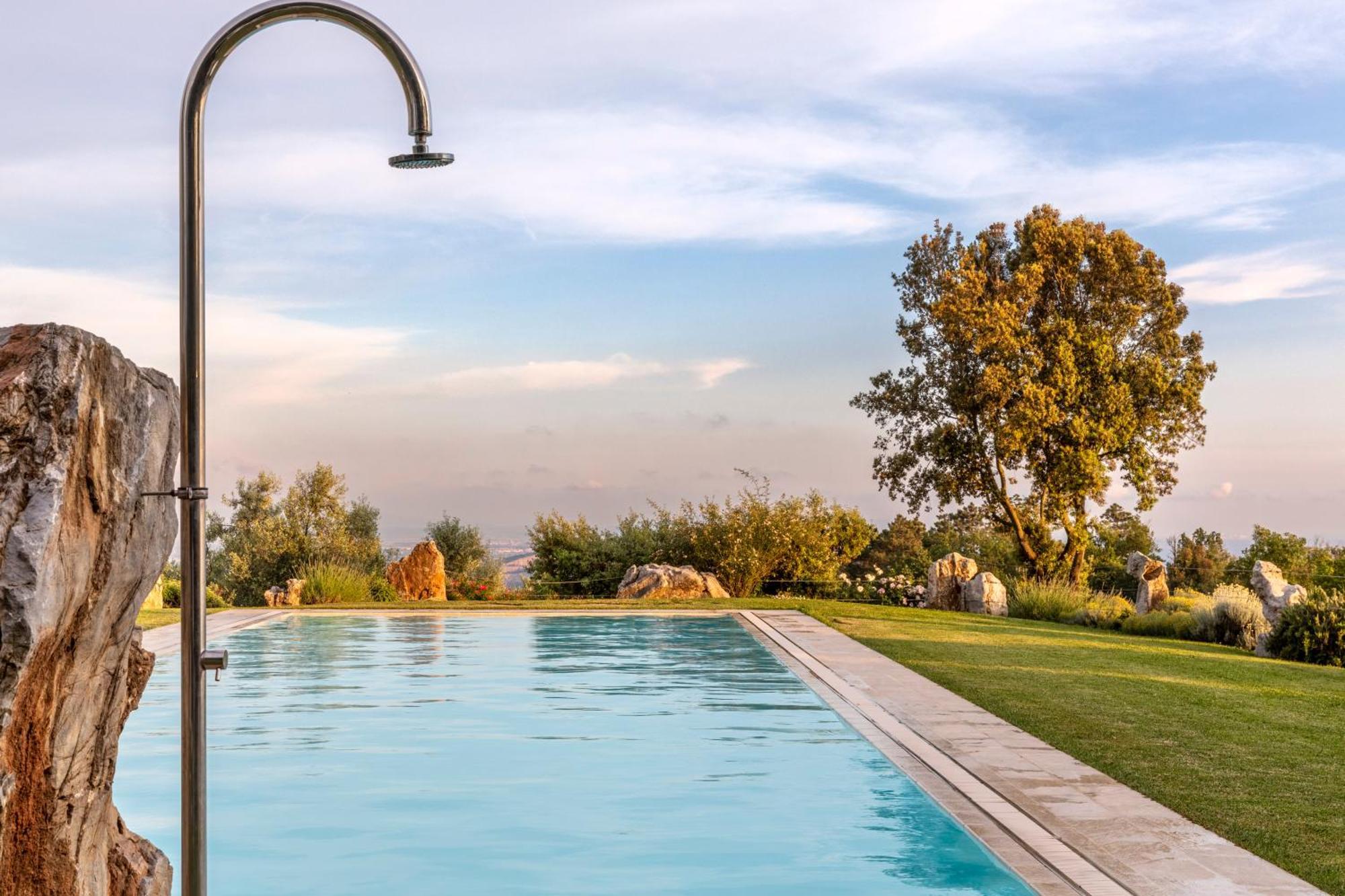 Holiday Prato Verde Chiatri Dış mekan fotoğraf