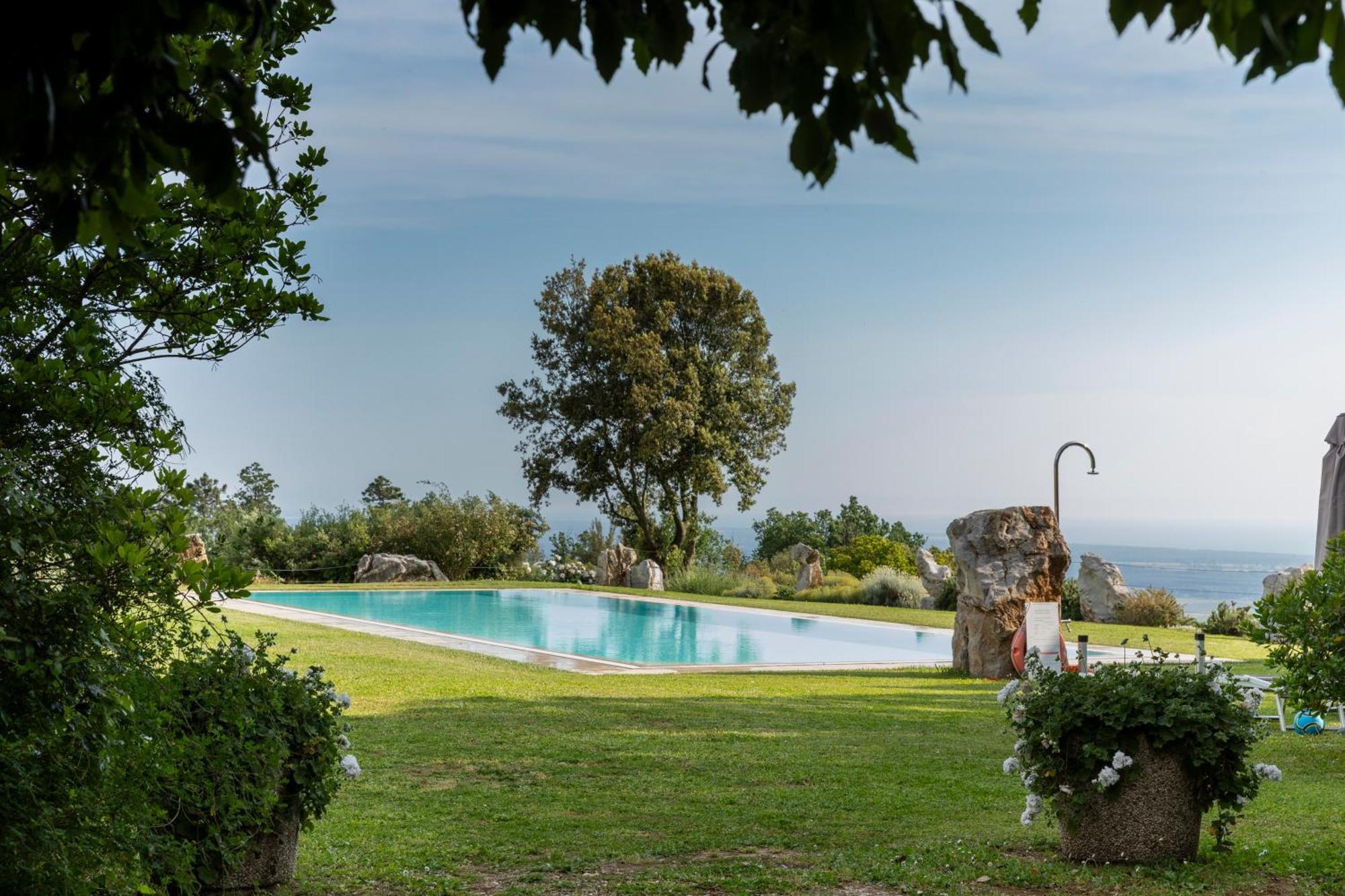Holiday Prato Verde Chiatri Dış mekan fotoğraf